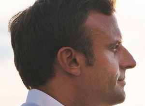 Macron offers conflicting sides new method for restoring peaceful negotiations – Reuters