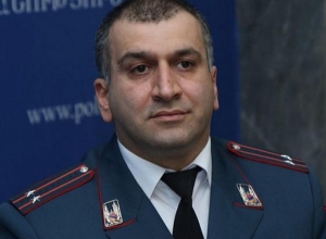 Начальник Паспортно-визового управления Мнацакан Бичахчян освобожден от должности