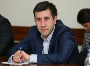 Ինչու է բերման ենթարկվել իրավապաշտպան Ռուբեն Մելիքյանը. «Իրավական ուղի»