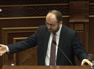 Աղբի վերամշակման և տեսակավորման ուղղությամբ Հայաստանը քայլեր ձեռնարկո՞ւմ է․ հարց նախարարին