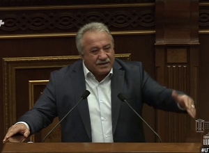 Սա արհամարանք է ամբողջ հայությանը, մենակ մեր խմբակցությունն է ներկա․ Սասուն Միքայելյան