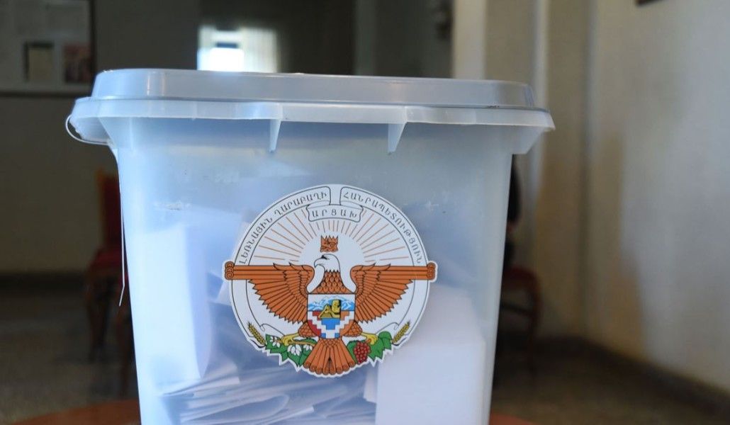 B618E036-80A9-4021-80E3-5E992DA7E02D_w1200_r1