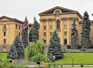 ՀՀ ԱԺ Մարդու իրավունքների պաշտպանության եւ հանրային հարցերի մշտական հանձաժողովի նիստը․   ՈՒՂԻՂ