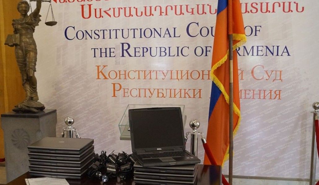 92863141_806579383198867_4663952639388549120_o