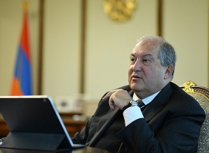 Президент продолжает серию дистанционных бесед с деятелями культуры и искусства