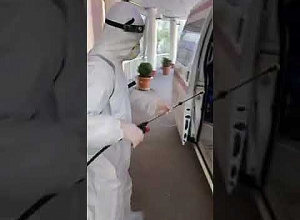 Ախտահանում են շտապօգնության մեքենան կորոնավիրուսով պացիենտ ընդունելուց հետո