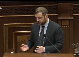 Եթե ճանապարհին կուկուռուզ  են վաճառում, էլի պե՞տք է ՀԴՄ տպեն․ Մելքումյանը՝ Գևորգ Պապոյանին