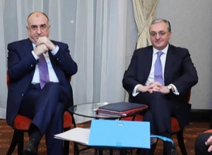 Началась видеоконференция Мнацаканян-Мамедьяров