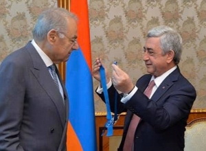 Սերժ Սարգսյանը ցավակցություն է հայտնել ամերիկահայ բարերար Ասո Թավիթյանի մահվան կապակցությամբ