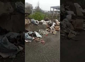 Կրկին Եռաբլուր պանթեոնի տարածք, և կրկին անընդունելի տեսարան