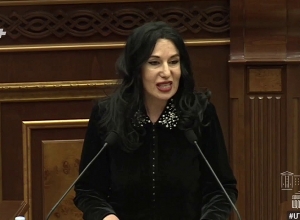 Հորդորում եմ քաղաքական դրոշակներով չմտնել գործատուի և աշխատողի՝ մատի և մատանու արանքը. Զոհրաբյան