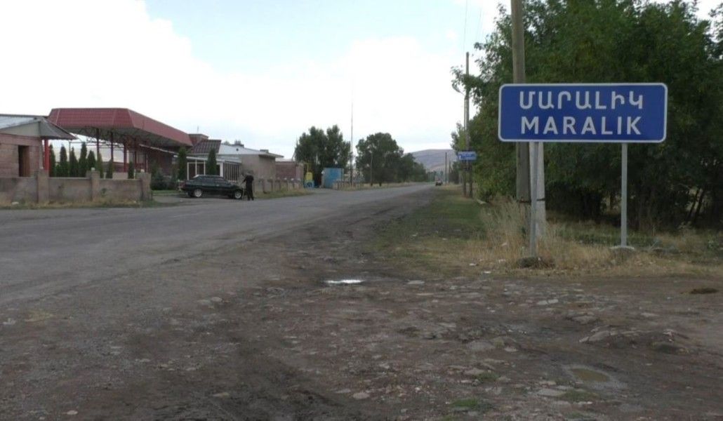 1390DD49-887E-408A-A3B5-1B8217755D33_w1200_r1