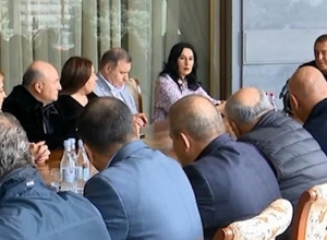 Во главе с Гагиком Царукяном состоялось заседание фракции ППА