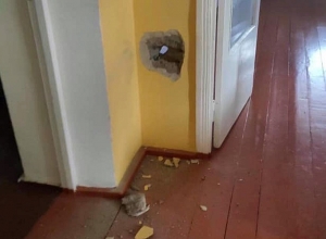 От выстрелов противника в селе Беркабер Тавушской области были повреждены жилые дома