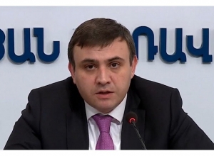 ՀՀ էկոնոմիկայի նախարարի տեղակալ Վարոս Սիմոնյանի ասուլիսը.  ՈՒՂԻՂ