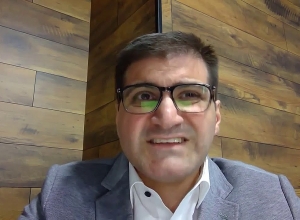 Զգուշացում բոլոր օլիգարխներին` չշփոթեք  Արման Բաբաջանյան