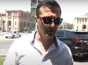 Митинг представителей ресторанного бизнеса напротив Правительства