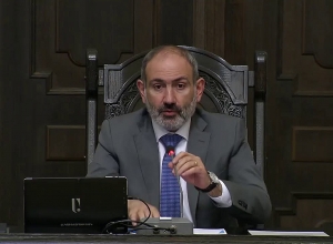 Նիկոլ Փաշինյանը հայտարարում է սրբագրումների մասին