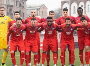 «Փյունիկի» 3 ֆուտբոլիստներ չեն վերադարձել արտերկրից. Ռոման Բերեզովսկին արդեն Երևանում է