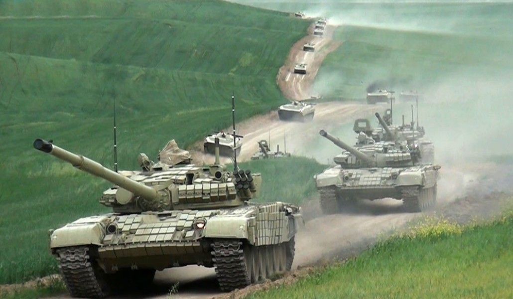 a21239a9f7d94c82381f8f7027917011