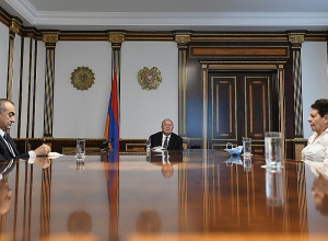 Президент побеседовал с Анаит Бахшян о своих беспокойствах относительно Лансаротской конвенции