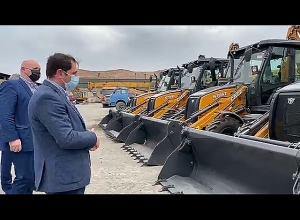 Էքսկավատորներ՝ Սիսիան, Արենի, Շողակաթ և Օձուն համայնքներին. Սուրեն Պապիկյանի տեսանյութը