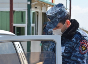 Чрезвычайная служба полиции на пропускных пунктах: Котайкская область: прямой эфир