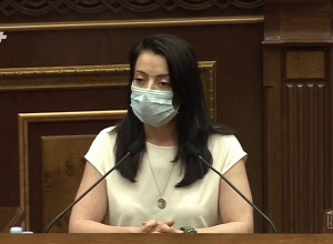 Պարոն Ծառուկյան, պարոն Աբովյան և տիկին Զոհրաբյան. կարգի հրավիրեք ձեր գործընկերոջը