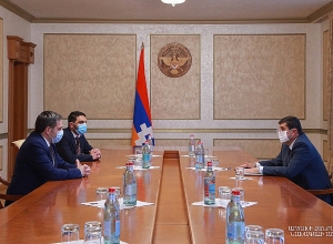 Президент Республики Арцах принял делегацию Федерации футбола Армении