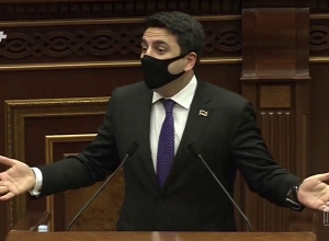 Շատ ճիշտ է, որ այսօր ԲՀԿ-ի հայտնի պատգամավորն այսօր այստեղ չէ. Ալեն Սիմոնյան