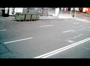 Այրել էին մայրաքաղաքի Թումանյան և Նալբանդյան փողոցների խաչմերուկում տեղադրված 4 աղբամաններն