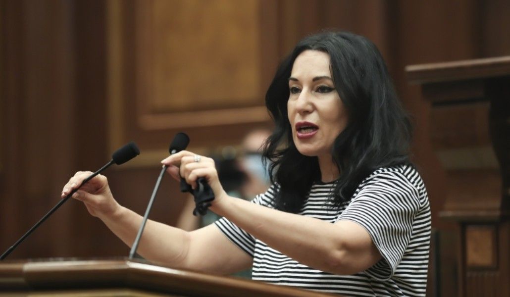 Նաիրա Զոհրաբյան