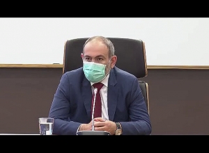 Վարչապետը աշխատակազմին է ներկայացնում ԿԲ նորընտիր նախագահին