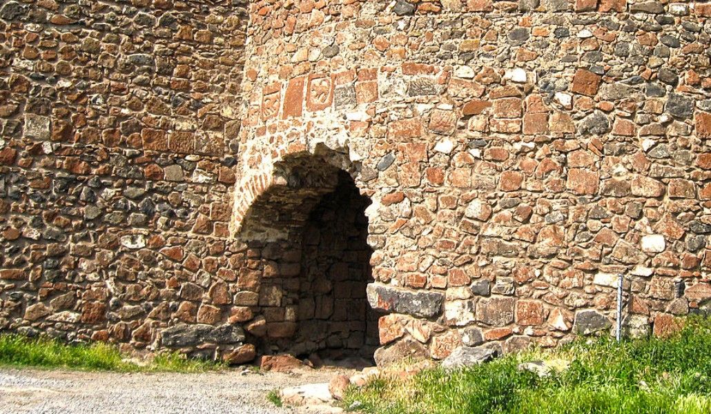1280px-Դաշտադեմի_ամրոց