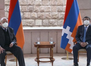 Հայաստանի նախագահ Արմեն Սարգսյանը հանդիպում է ունեցել Արցախի նախագահ Արայիկ Հարությունյանի հետ