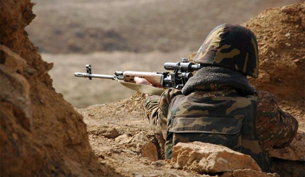 զինվոր  սահման