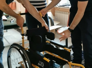 155 инвалидных колясок детям с невропатической патологией