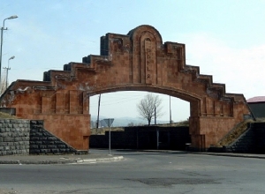 Глава общины Ариндж подал в отставку