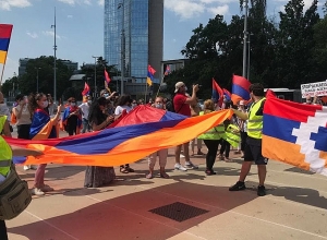 Armenian community of Switzerland holds demonstration in front of UN office in Geneva