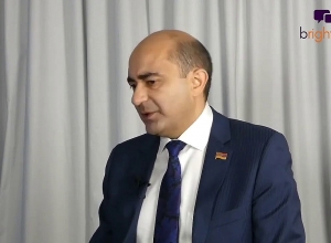 Էդմոն Մարուքյան. Արդյո՞ք նախարարներն ու մարզպետները նվիրյալներ են