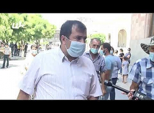 Դո՛ւ չես որոշելու մարզպետ, թե բնակիչներն ինչ անեն, դու կարող ես միայն սադրել