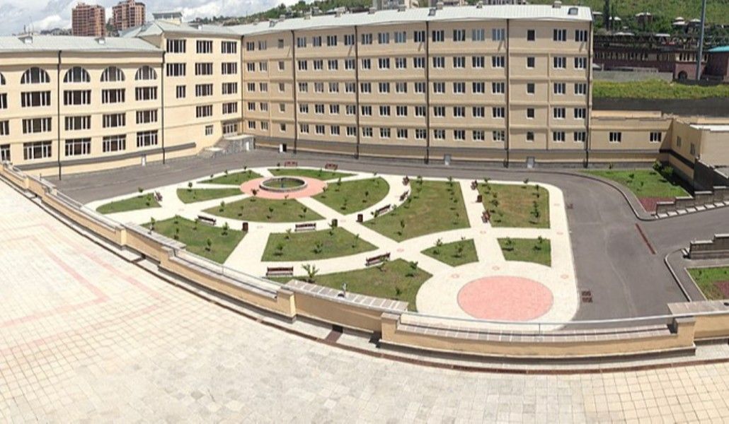 800px-MSU_Yerevan_branch_building_(backyard)