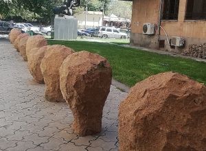 Ստամբուլից   վերադարձած «հայ գլուխները»  Երեւանում մշտական տեղ չեն գտնում