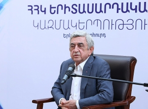 ՀՀԿ երիտասարդական կազմակերպության անդամները հանդիպել են Սերժ Սարգսյանի հետ