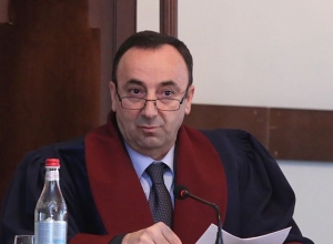 Հրայր Թովմասյանի գործով դատական նիստը հետաձգվեց. Ազատություն