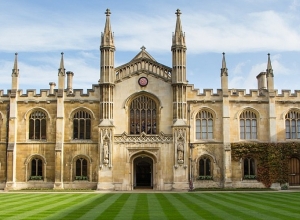 Армен Саркисян посетил Научный центр Кембриджского университета