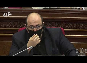 Ֆանարն էլ դնենք գիշերն էլ պախատ կանենք. Արտակ Մանուկյան