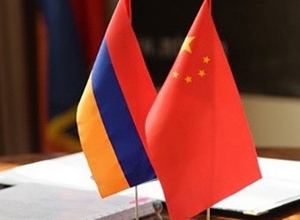 «Развивается всестороннее сотрудничество между нашими странами»: Никола Пашиняна поздравил Ли Кэцян