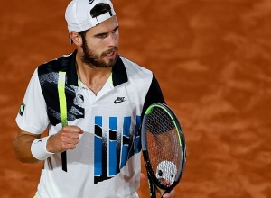 Կարեն Խաչանովը հերթական հաղթանակը տոնեց Ֆրանսիայի թենիսի բաց առաջնությունում