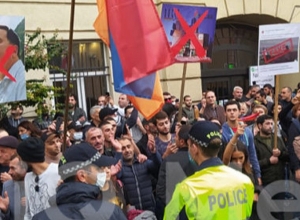 Վիրահայերը Թբիլիսիում աջակցության երթ են անցկացրել. Aliq.ge